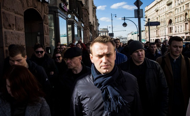 Не допуснаха Навални да конкурира Путин
