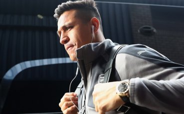 Ман Сити прави Алексис Санчес най-добре платения играч в Премиършип