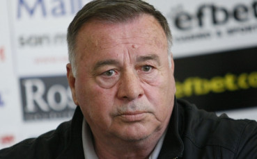 Павел Панов за юношеските национали: Имат цели и за Европейското