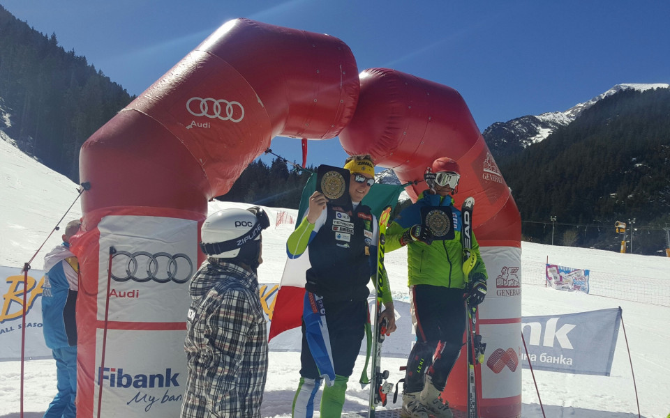 Камен Златков стана шампион по ски на Мексико в Банско