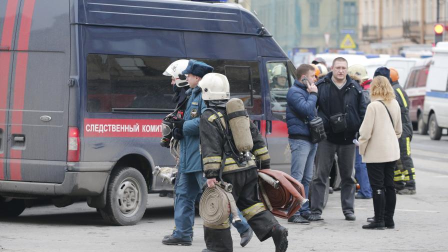 Съобщиха за експлозии в Санкт Петербург, оказа се ...