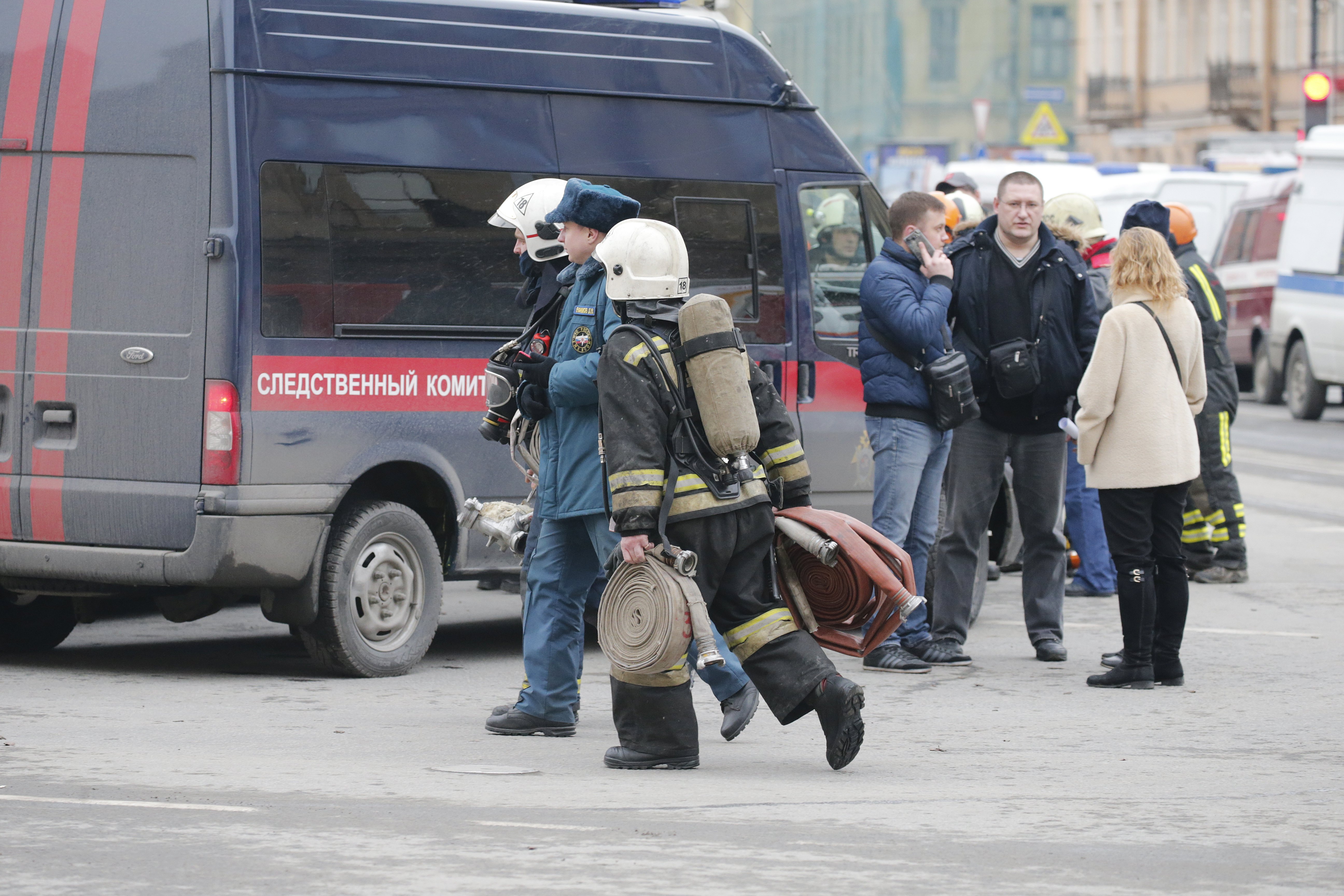 Експлозия избухна в метрото на Санкт Петербург в 14:40 часа. Пострадали са общо 47 човека. Седем са починали на място, един е загинал при транспортирането към болница. От пострадалите 43-ма са хоспитализирани, като двама от тях са починали от раните си в спешните отделения.