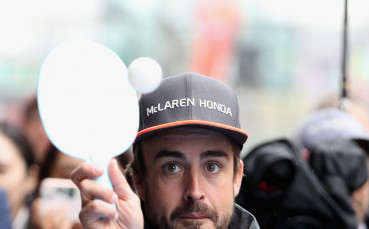Алонсо заяви лоялност към Макларън