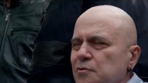  <p><br /> "Има подобен народ" внесе документи за регистрация в съда</p> 