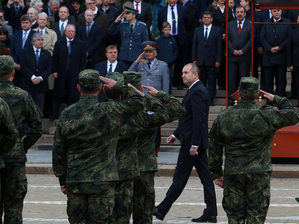 Военния парад в столицата по повод 6 май – Ден на храбростта и празник на българската армия.