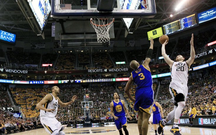 Голдън Стейт се класира за финала на Запад