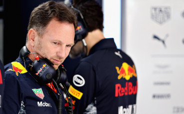 Хорнер: Ще бъда крайно изненадан, ако Мерцедес помогне на Хонда