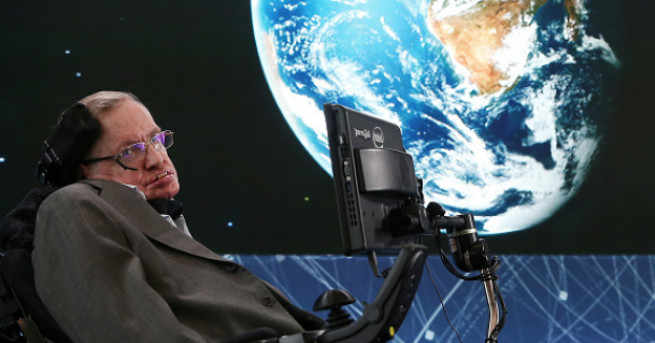 Британският астрофизик Стивън Хокинг почина на 76 годишна възраст в