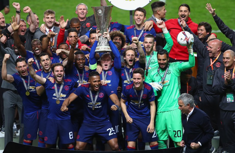 Заслуженият триумф на Манчестър Юнайтед с трофея в Лига Европа1