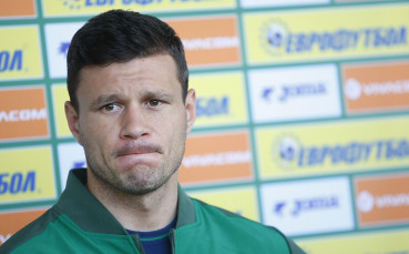 Божиков и Слован с първа загуба в Словакия, сдадоха върха