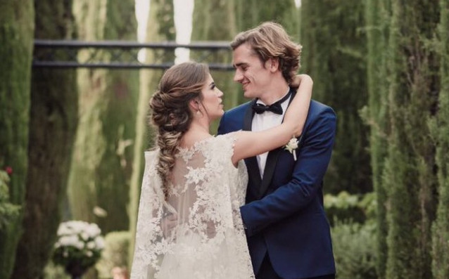 Съпругата на Антоан Гризман Ерика Чоперена се включи в