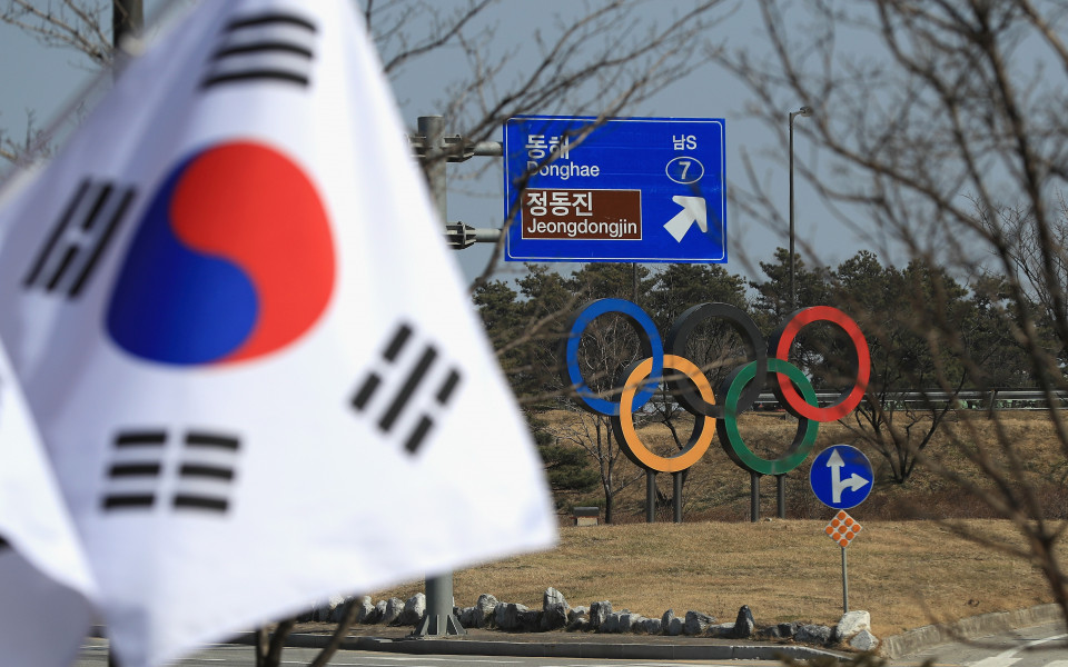 Южна Корея ще топи ледовете със Северна с Олимпиада