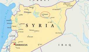 Сирийци: Защо бомбардирате? Измираме за нищо