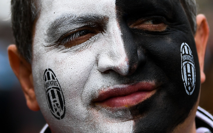 Арестуваха 12 лидери на феновете на Ювентус