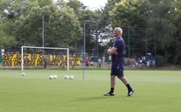 Раниери започна с Нант, иска да забрави Лестър