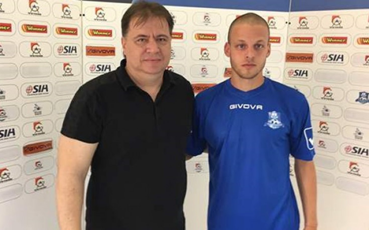 Божидар Васев подписа в Израел