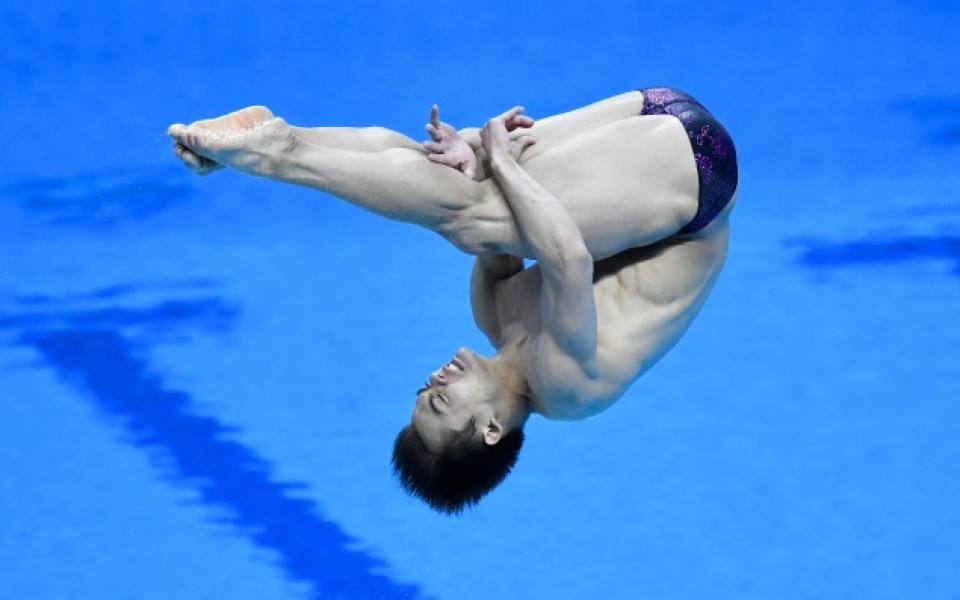 Пън защити титлата си в скоковете във вода от 1-метров трамплин