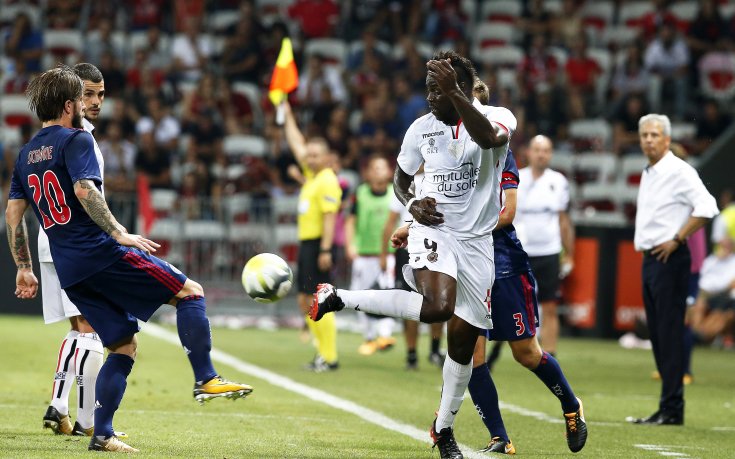 Аякс с лек превес спрямо Ница след първия мач на Лазурния бряг