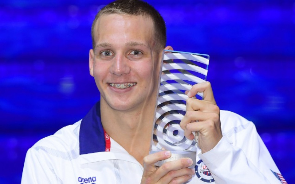 Американски плувец направи две поправки на световен рекорд в рамките на 1 час