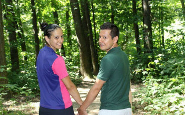 Двама шампиони разказват за магията на тениса на маса