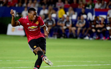 Венгер набелязал заместник на Санчес