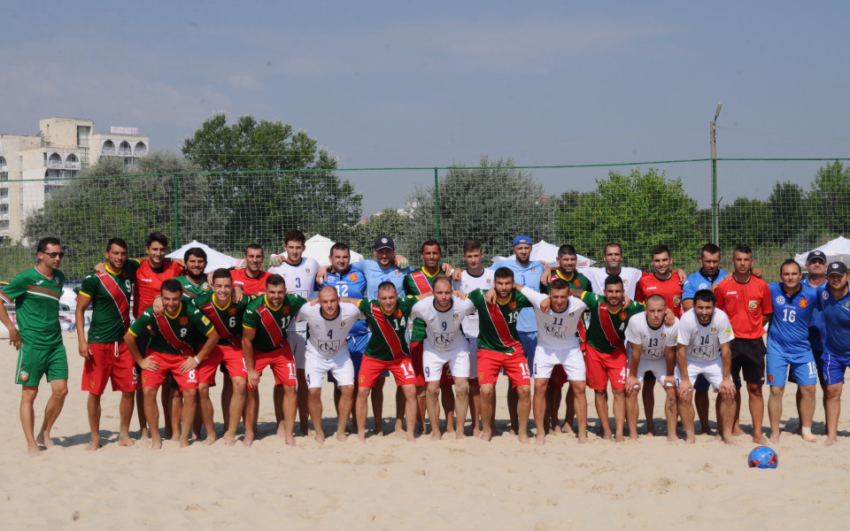 Бълария и Молдова с договор за сътрудничество в плажния футбол
