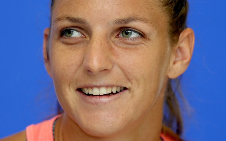 Плишкова на полуфинал в Сингапур