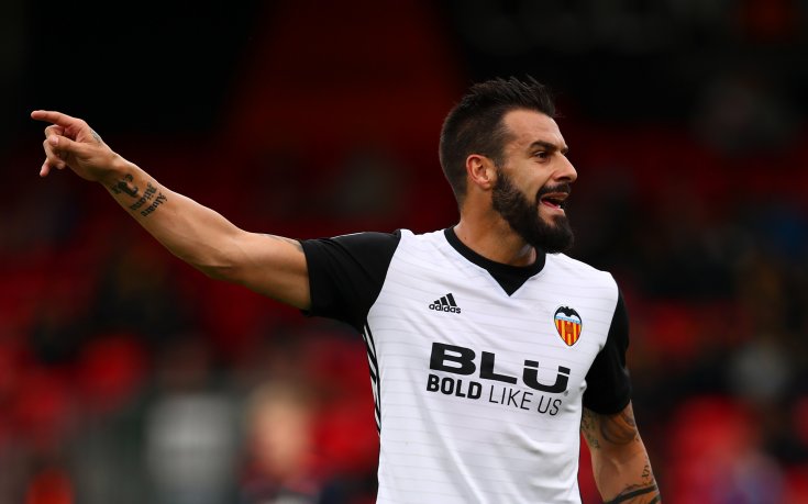 Новакът в елита Кадис привлече опитен нападател