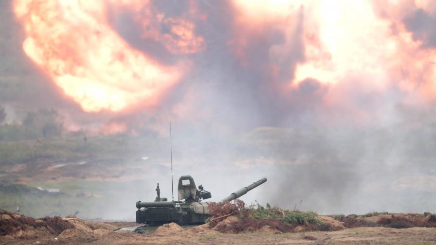 Пентагонът: Русия изпитва недостиг на артилерийски снаряди