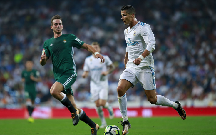 Реал стреля много, но вкарва малко