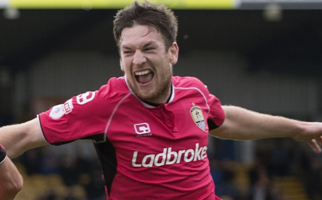 26 годишният Мат Туутъл който се превърна в хит в социалните