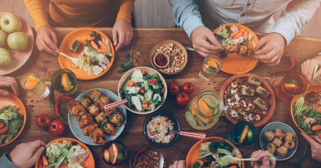 Според астролозите зодиакалният знак към който принадлежим определя не само