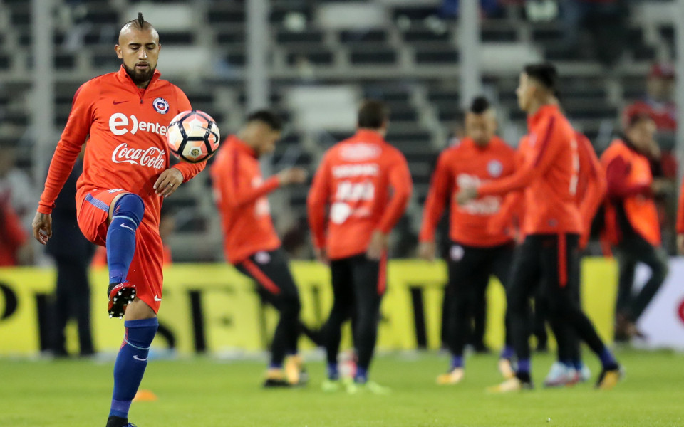 Артуро Видал обяви края на своята кариера в националния на Чили