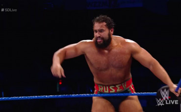 Русев пак падна повален от Ренди Ортън