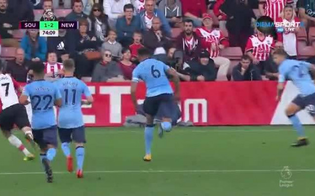 Саутхемптън и Нюакасъл си поделиха по точка в мача от