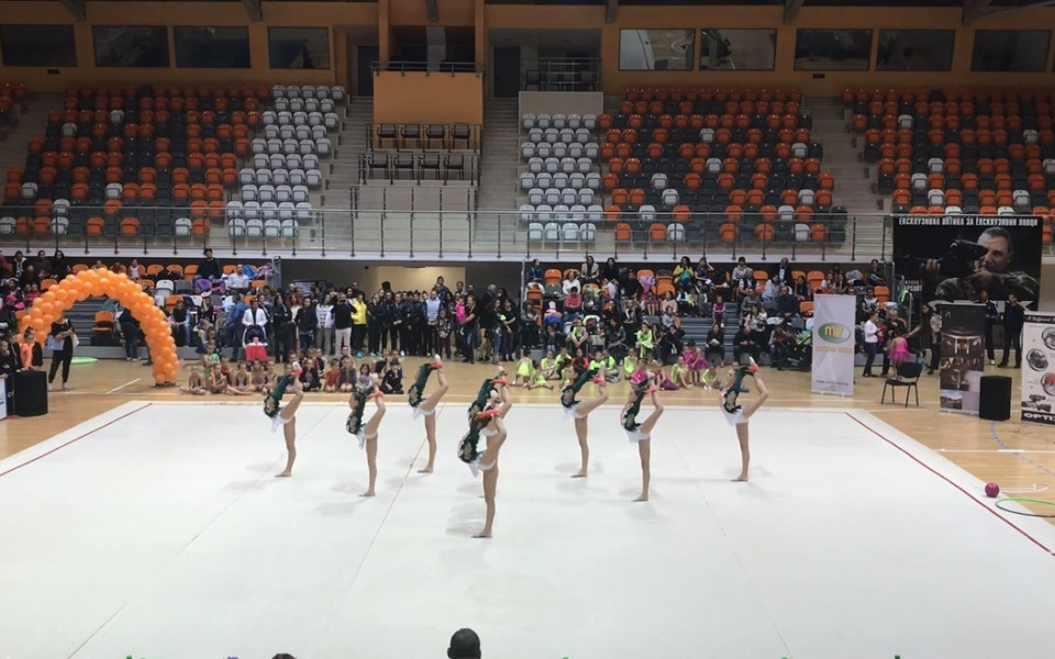 “Арена Армеец“ приема Европейското по Естетическа гимнастика