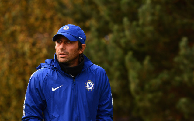 Мениджърът на Челси Антонио Конте не изключи възможноста да бъде