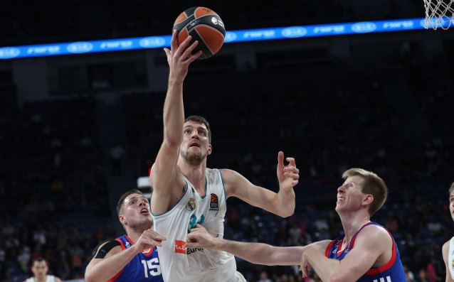 Две контузии хвърлиха в паника лагера на Реал Мадрид след