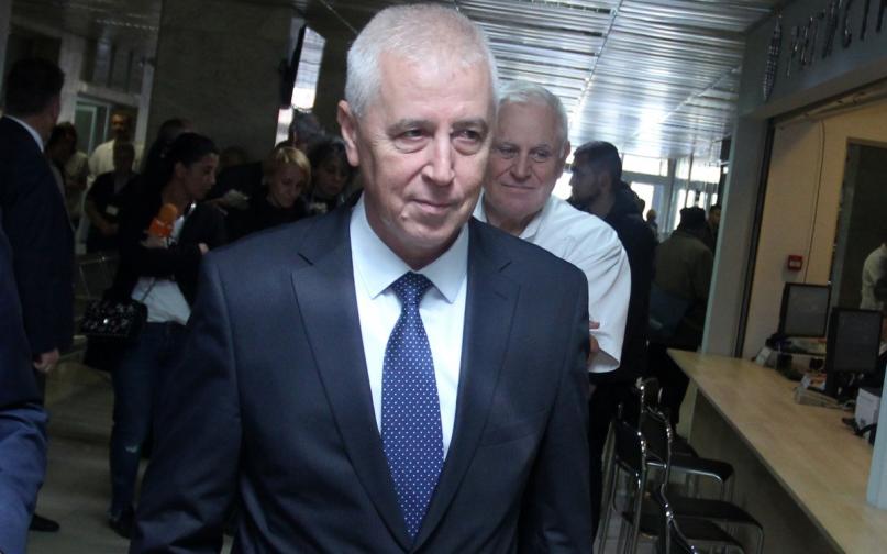  Николай Петров 