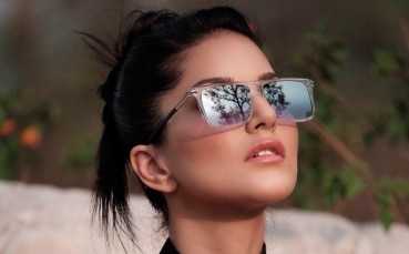 instagram.com/sunnyleone