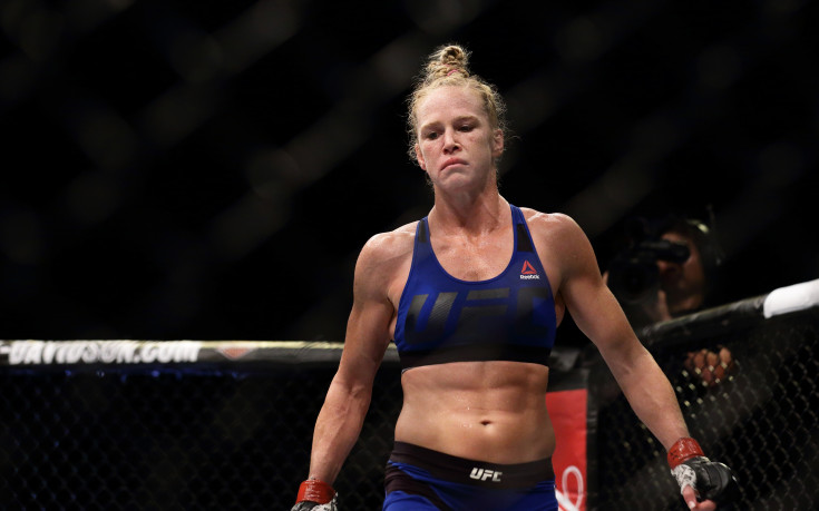 Битката между Холи Холм и Крис Сайборг за UFC 219 пропадна