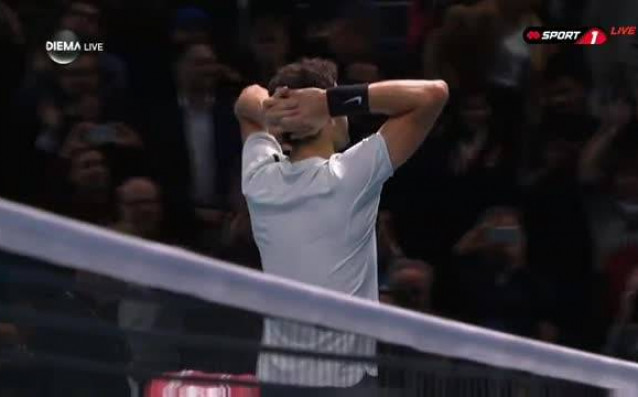 Григор Димитров триумфира с титлата от тенис турнира в Лондон