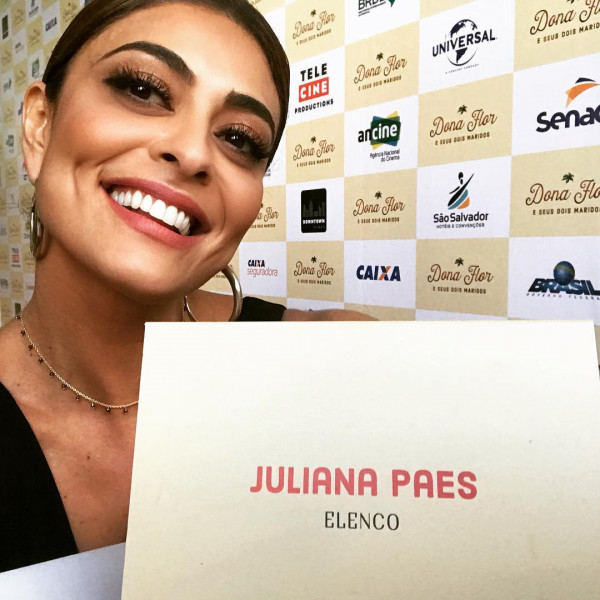 Жулиана Паес1