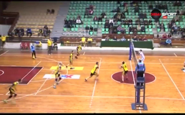 Изминалият осми кръг във волейболния шампионат несъмнено премина под знака