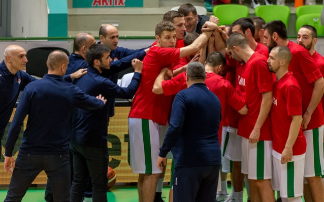 Националният отбор на България по баскетбол вече в Исландия, където