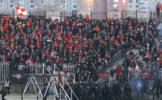 Тартор на фен фракция на Спартак Москва може да се