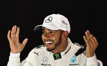 Рикиардо: Мерцедес спечели титлите на Хамилтън