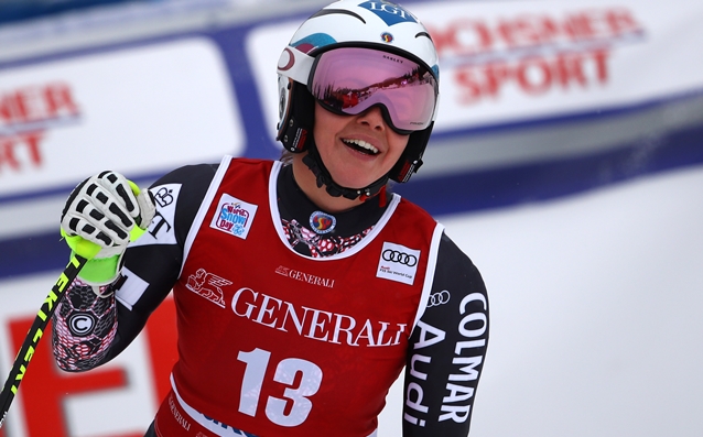 Тина Вайратер от Лихтенщайн триумфира в първия за сезона супергигантски