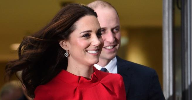 Херцогинята на Кеймбридж Кейт Мидълтън и принц Уилям посетиха Манчестър