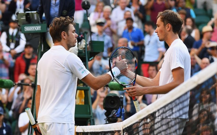 Вавринка и Медведев участват на демонстративен турнир в Рияд